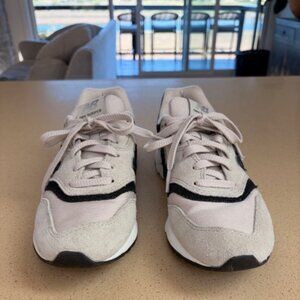 New Balance 997h sneaker with black crystals